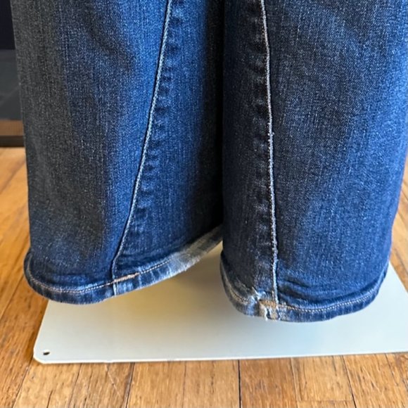 Women's True Religion Becca Mid Rise Bootcut Denim Jeans, Size 32 - Picture 9 of 14